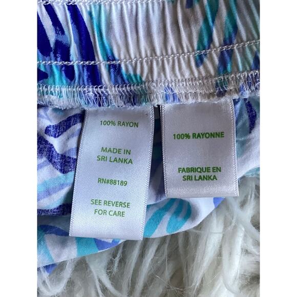 Lilly Pulitzer Women's Katia Shorts Flocked Together Pattern Blue Pink Large - Picture 7 of 9